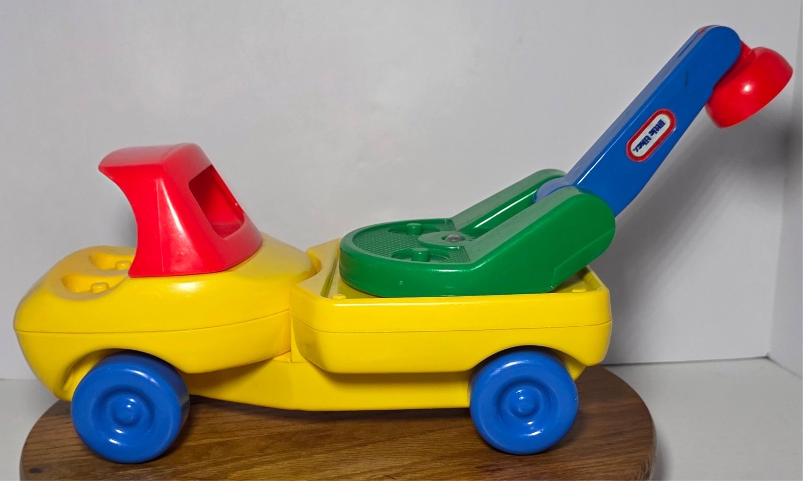 Vintage 1985 Little Tikes Red Yellow Green Blue Up ‘N Down Cherry Picker