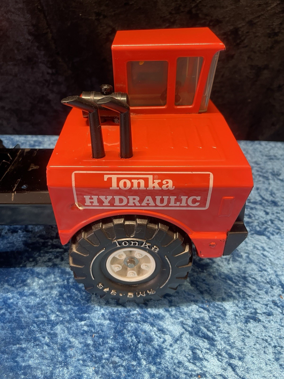 Tonka Hydraulic Dump Truck w/ Hydraulic Dump Bed Construction Toy rare orange 🍊