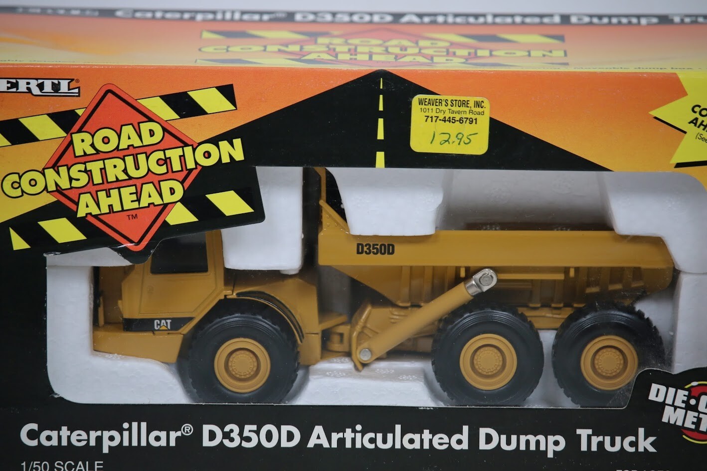 ERTL 1:50 Scale Caterpillar D350D Articulated Dump Truck Die-Cast NOS w/ Box
