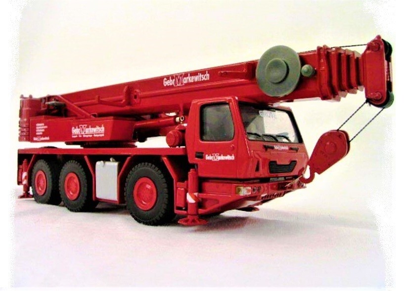 TWH 003M Grove GMK3055 3-Axle Crane – Gebr MARKEWITSCH 1/50 Die-cast MIB