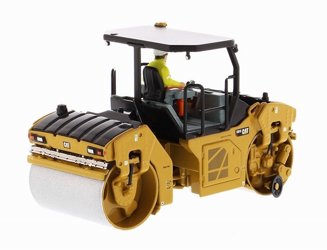 DM 1:50 CAT CB-13 Carter Pavement Roller Alloy Model 85594