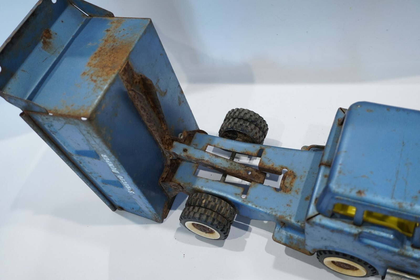 VTG Blue Structo Dumper – Pressed Steel Toy Dump Truck RARE HARD TO FIND e12