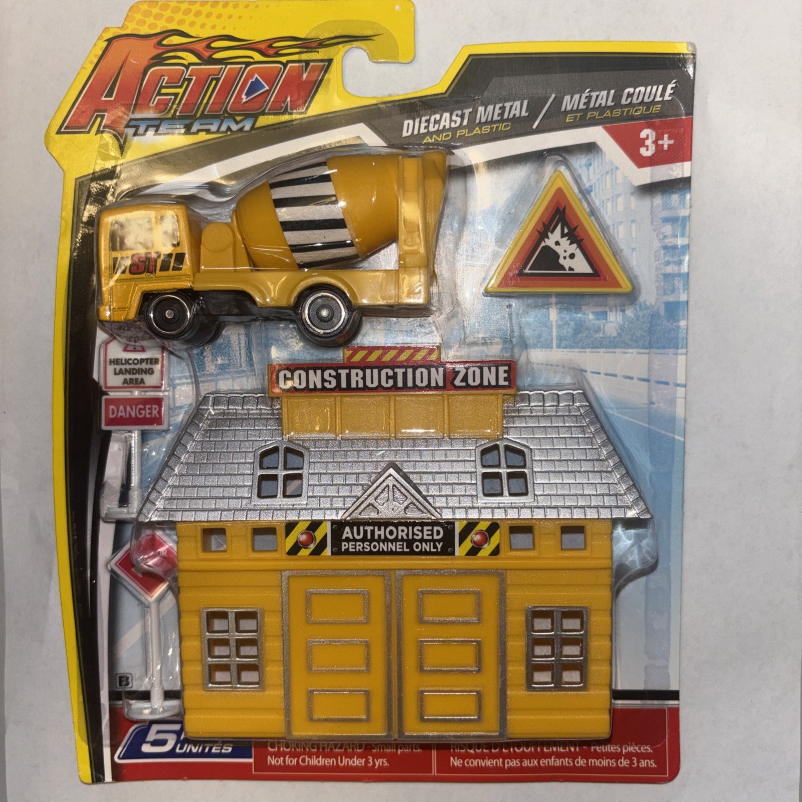 Action Team Construction – Cement Truck Die Cast Metal & Plastic