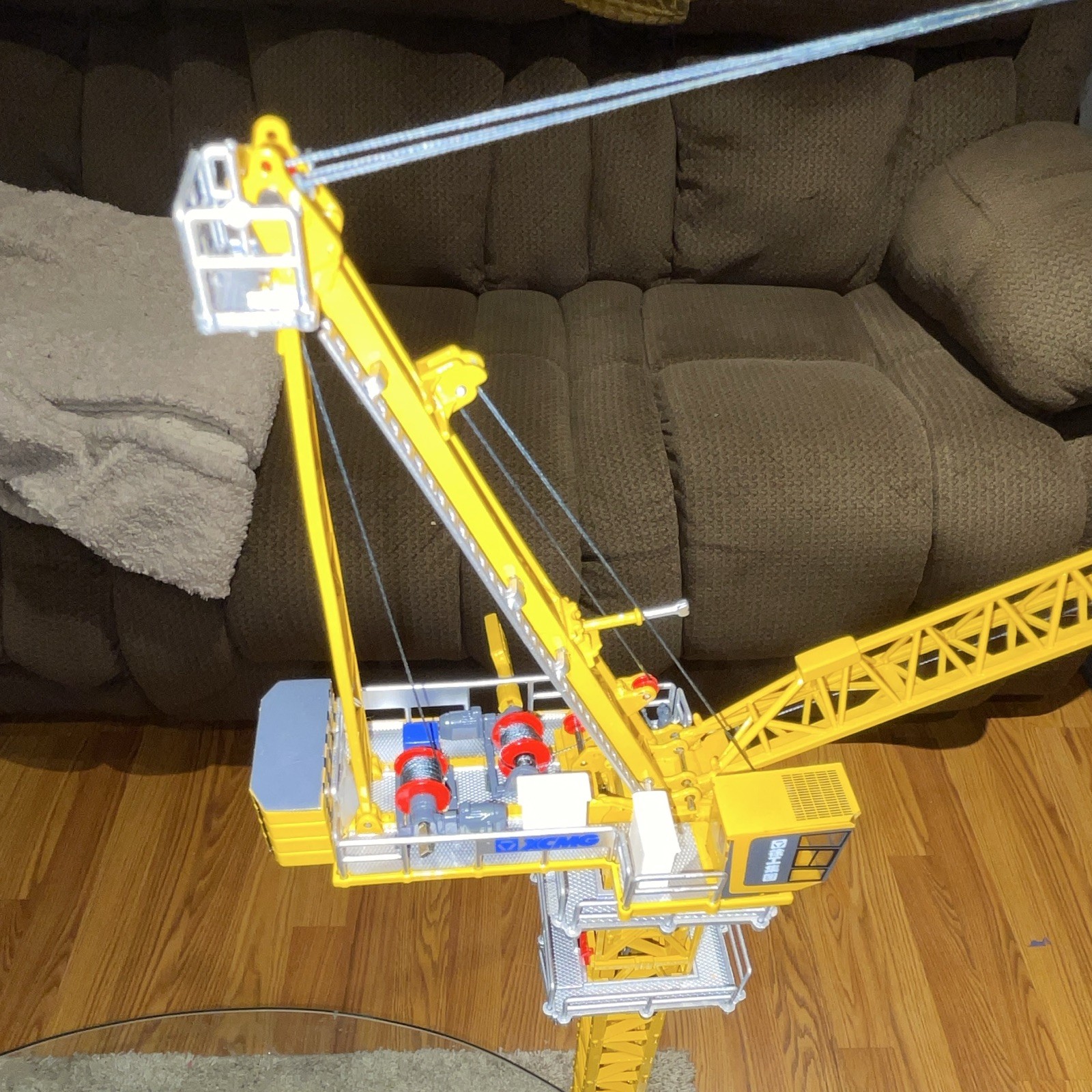 XCMG Tower Crane Diecast Metal Construction Model 1:50 Yellow w/ Stand