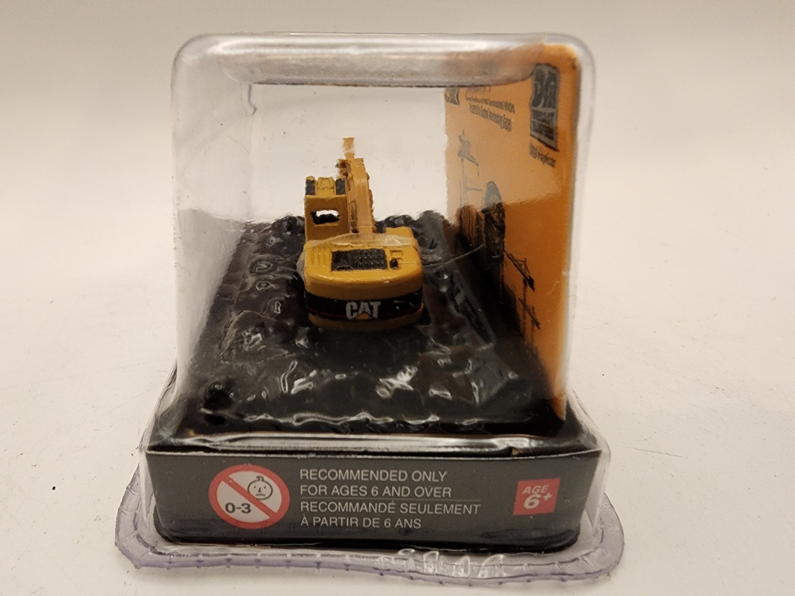Diecast CAT 315C Excavator Model Micro Constructors Hydraulic Toy NIB