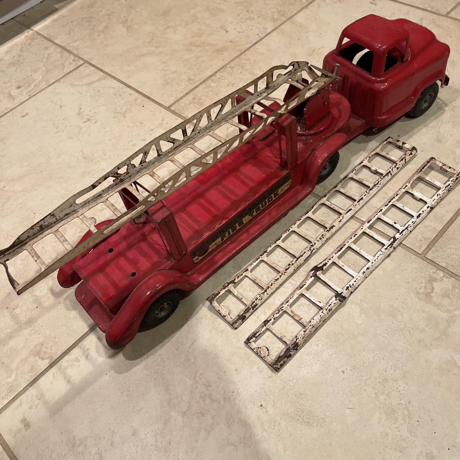 Vintage Buddy “L” GMC Extension Ladder Trailer Fire Truck Display, Parts Or Rep-