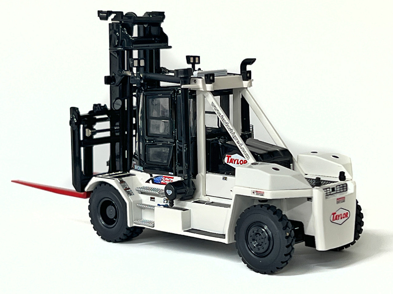 Taylor XH-360L Forklift – White – Weiss Bros 1:50 Scale Model #WBR033-311 New
