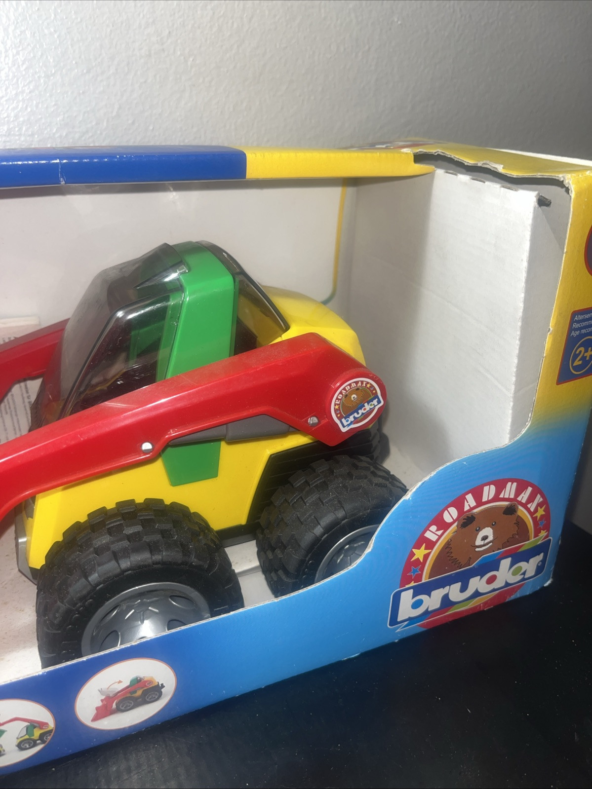 BRUDER ROADMAX LOADER TRUCK GERMANY RED GREEN YELLOW