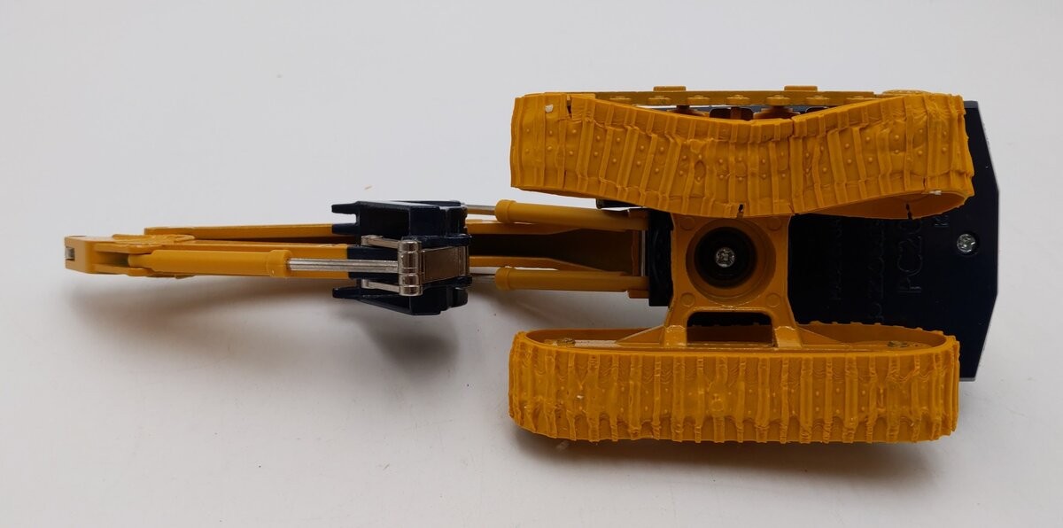 Diapet 1:50 Scale Komatsu PC200 Excavator LN/Box