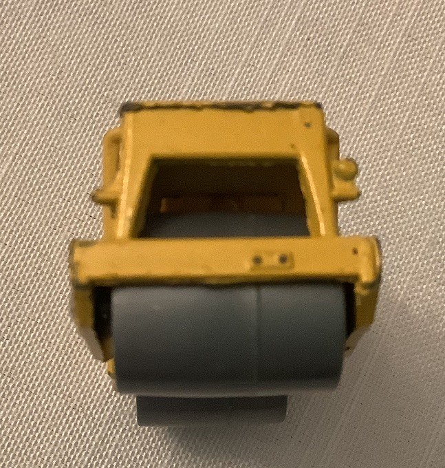 Road Roller MP001 measures 2 3/4” Diecast Approx Scale 1:64