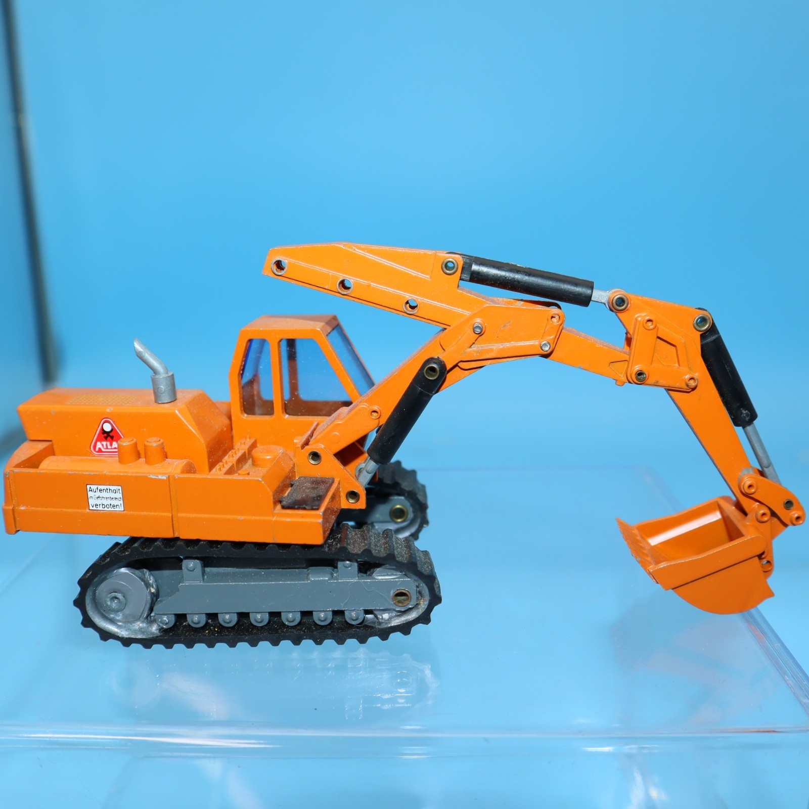 VINTAGE Atlas #AB1702 CRAWLER – NZG 1:50 Scale Diecast Model EX Cond USED