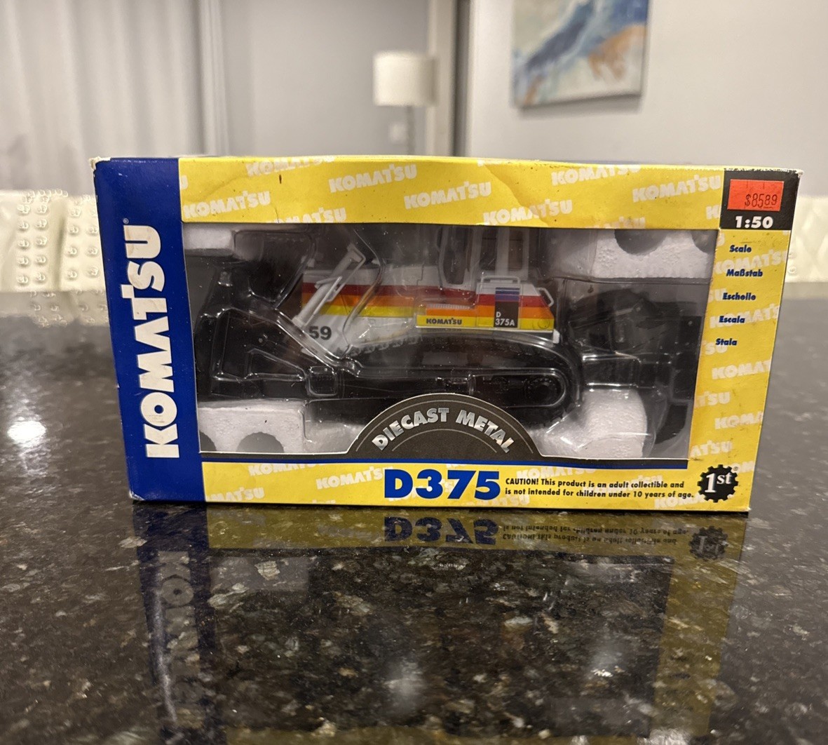RARE First Gear Komatsu D375A Crawler Bulldozer 1:50 Scale WHITE NIB