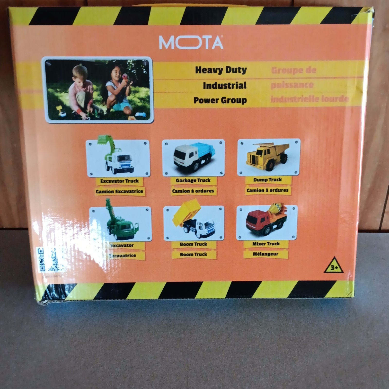 MOTA Heavy Industrial Trucks Wind-Up 6-Piece Construction Vehicle Set