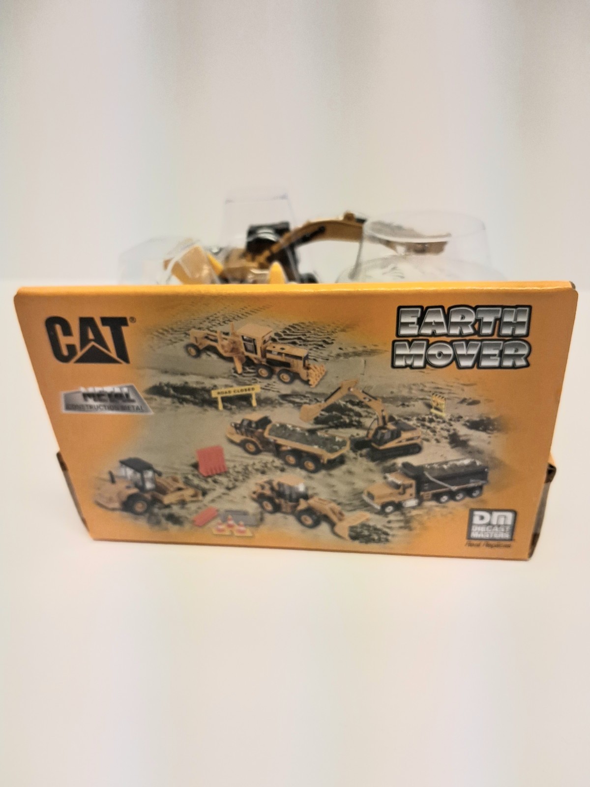 Caterpillar Excavator Earth Mover By Die-cast Masters 1/87 Scale Model Playset
