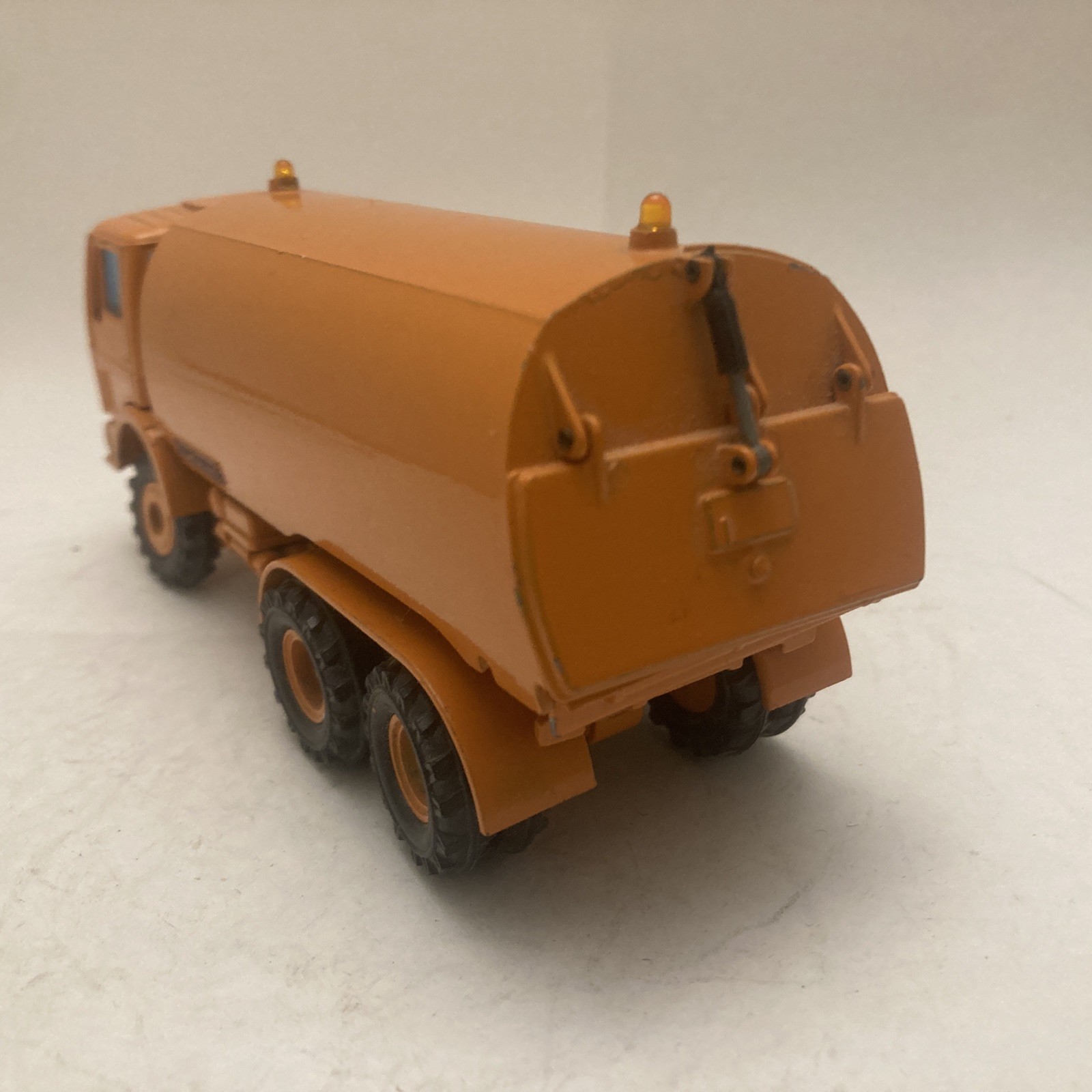 Gescha No. 3042 TSZ Schorling Street Sweeper Truck 1:50 Diecast West Germany