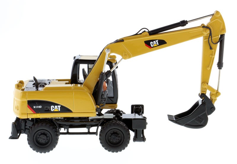 DIECAST MASTERS – CATERPILLAR M316D on Tires with Figure – 1/…