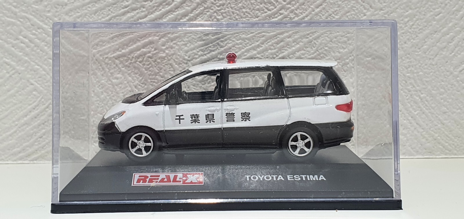 1/72 Yodel Real-x TOYOTA ESTIMA CHIBA POLICE CAR PATROL SUV diecast model w/case