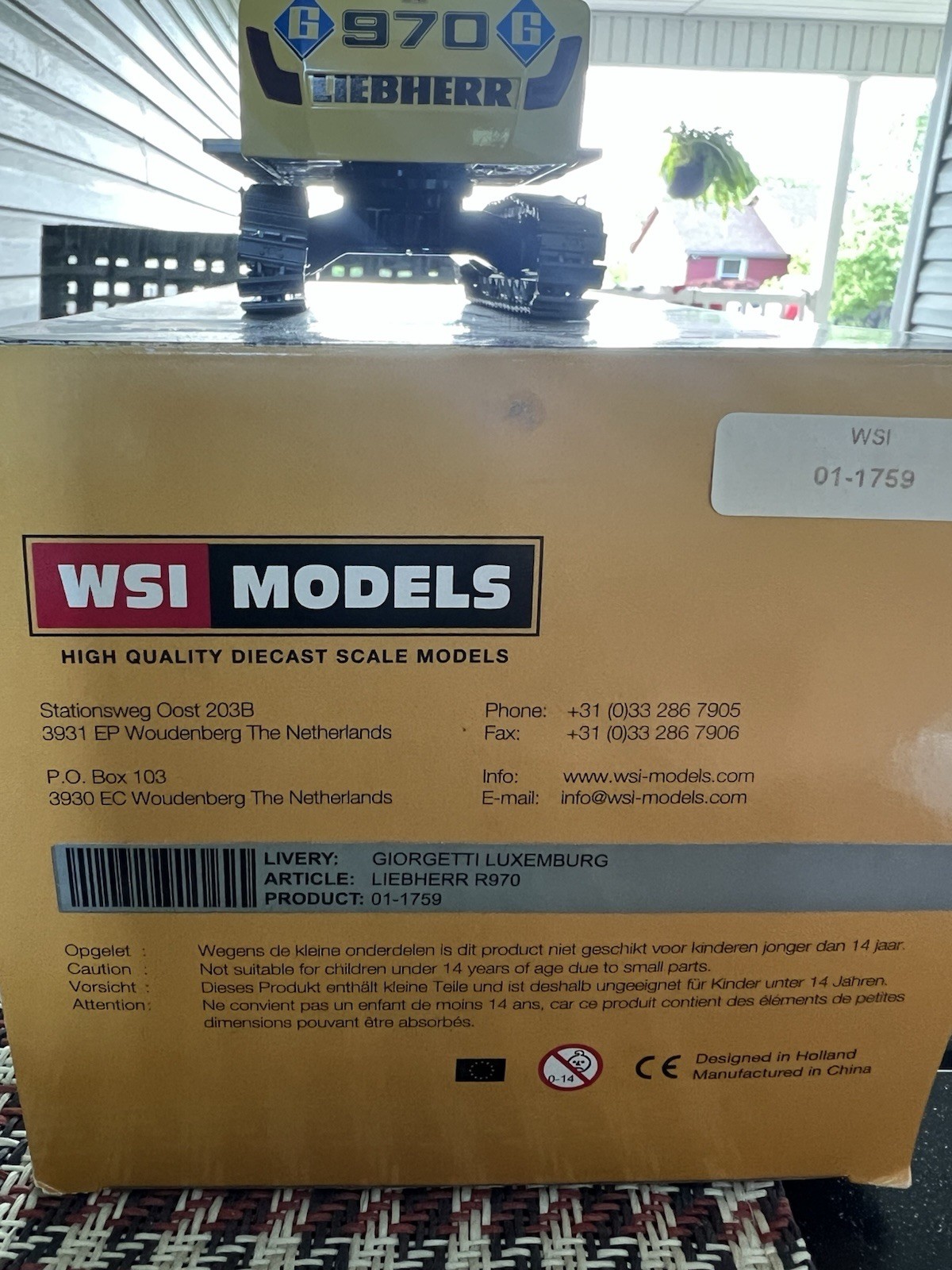 Liebherr R970 SME Excavator – White – WSI 1:50 Scale Diecast Model #04-1156 New