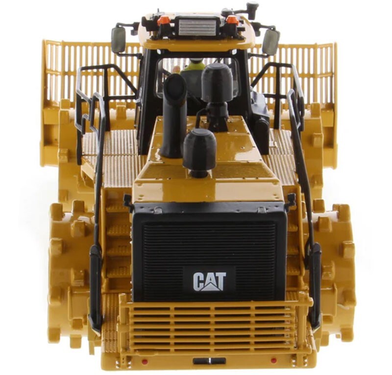 Cat 836 Landfill Compactor – Diecast Masters 1:50 Scale Model #85763 New