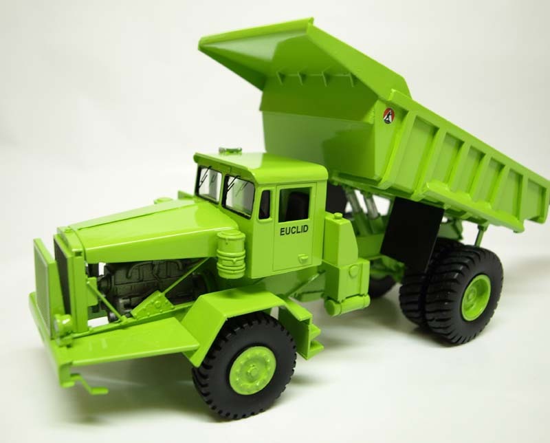 Resin 1/50 Euclid R45 4×2 Dumper 1963 – Ready Made by Fankit Models