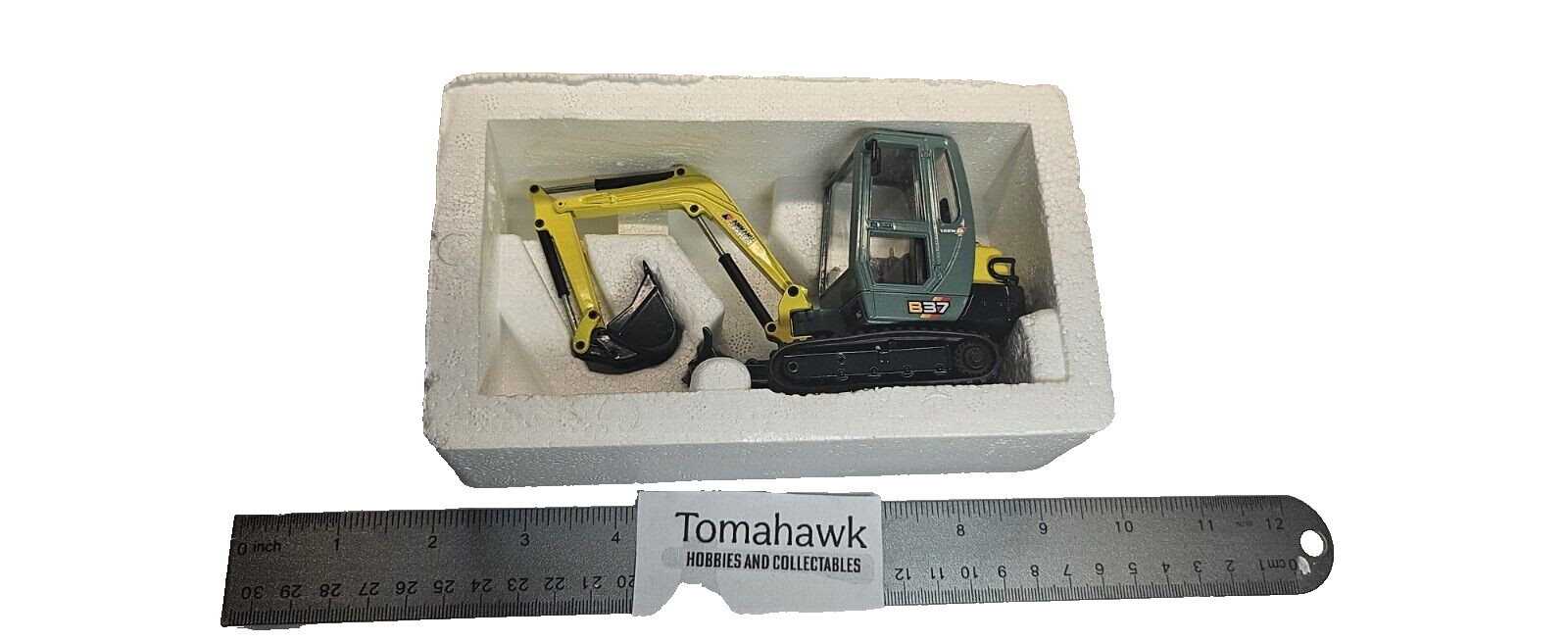 JOAL 193 Ammann-Yanmar B37 Mini Excavator 1/32 Die-cast NIB Yellow Green
