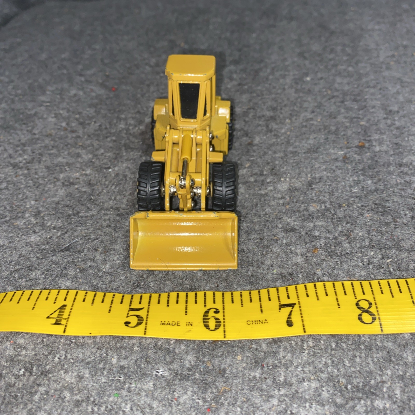 1990’s Norscot CAT Caterpillar 950F Wheel Loader 1:64 Scale Construction Vehicle