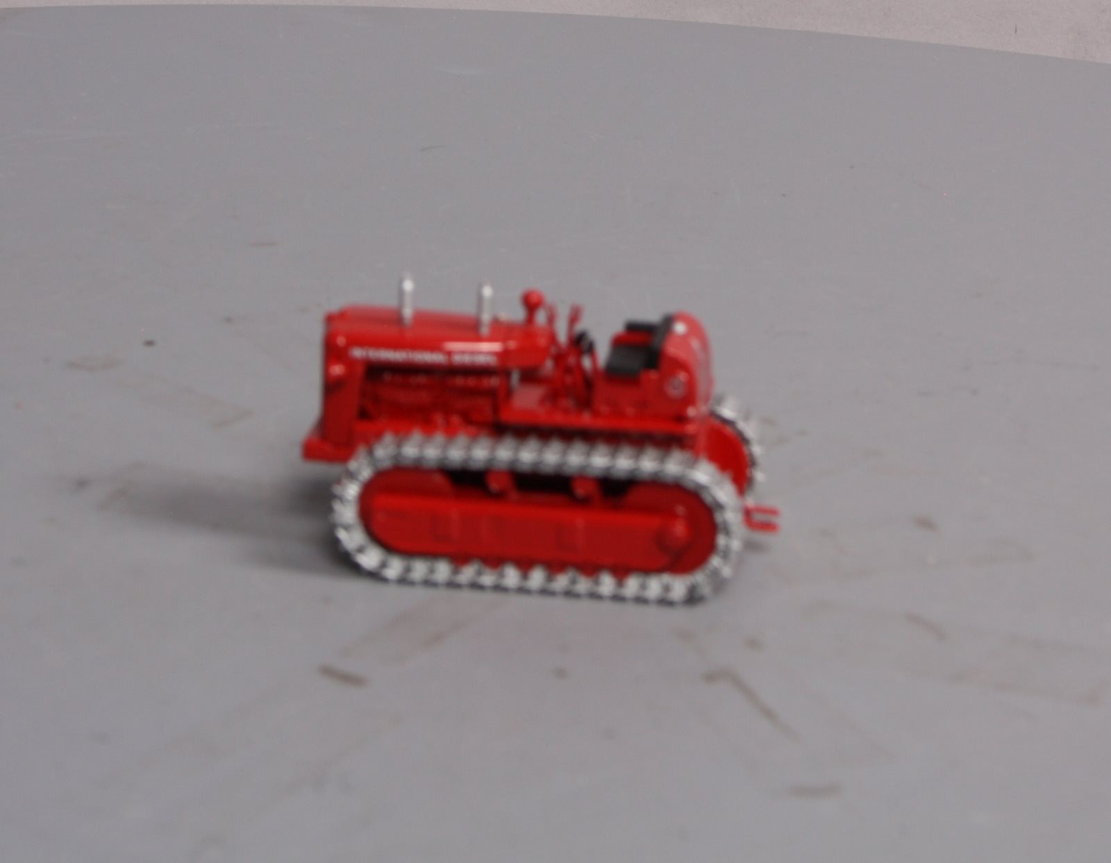 SpecCast ZJD-1576 1:50 International Harvester TD-24 Diesel Crawler
