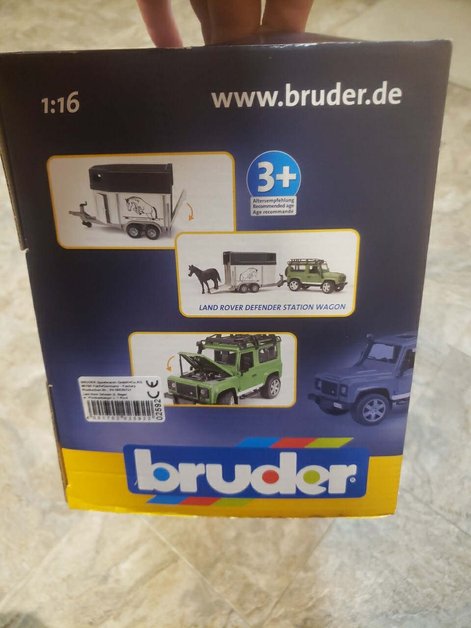 Bruder #02582 Land Rover Defender Station Wagon with Horse Trailer + Horse