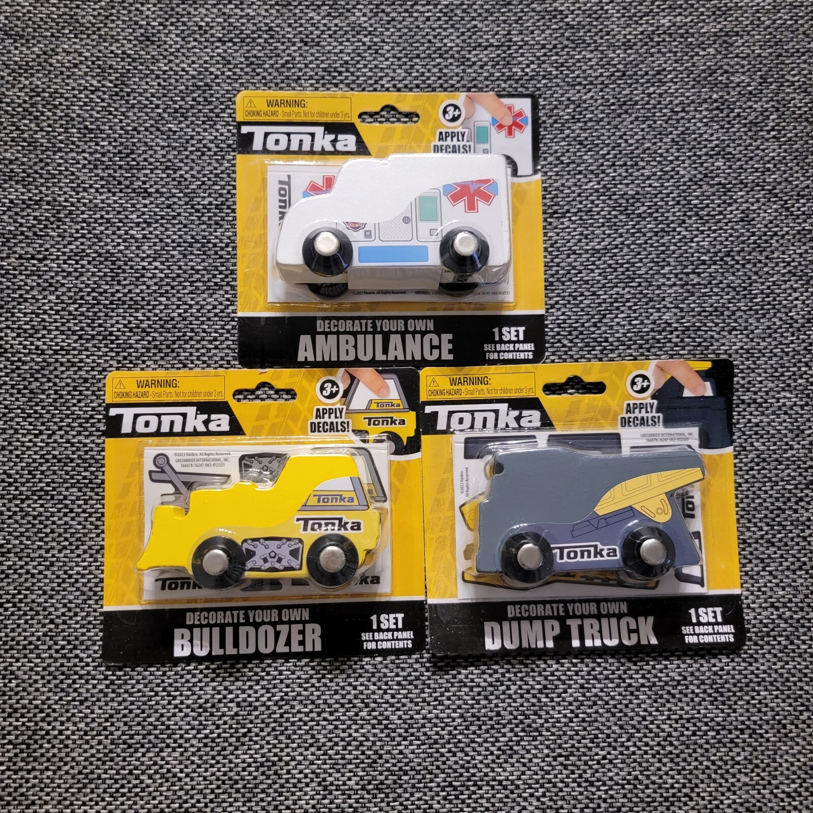 Tonka Decorate Your Own Dump Truck Bulldozer Ambulance 3 Piece Set New!