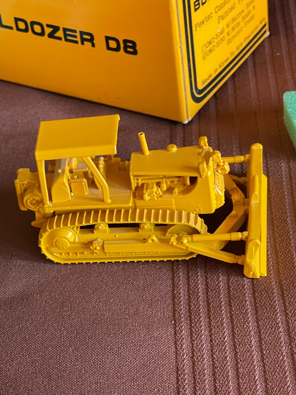 OMI Bulldozer D8 Wide Blade Exterior Frame Overland Models OMI-3150 AJIN