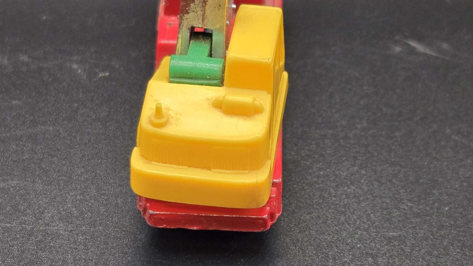 Vintage Tootsie Toy Construction Crane Works