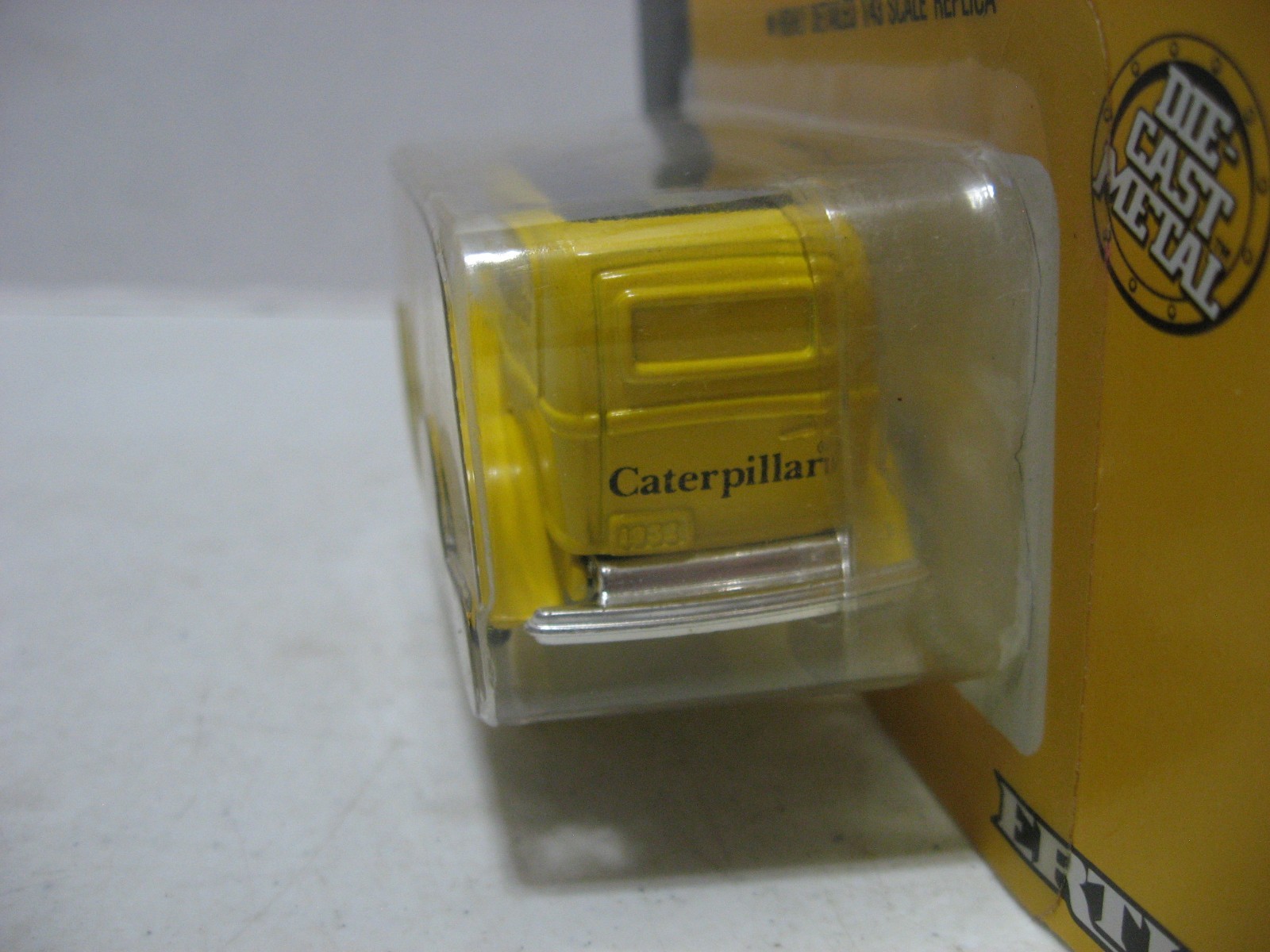 ERTL 7707 CAT Caterpillar 1932 Panel Delivery Truck 1/43 Scale Die Cast