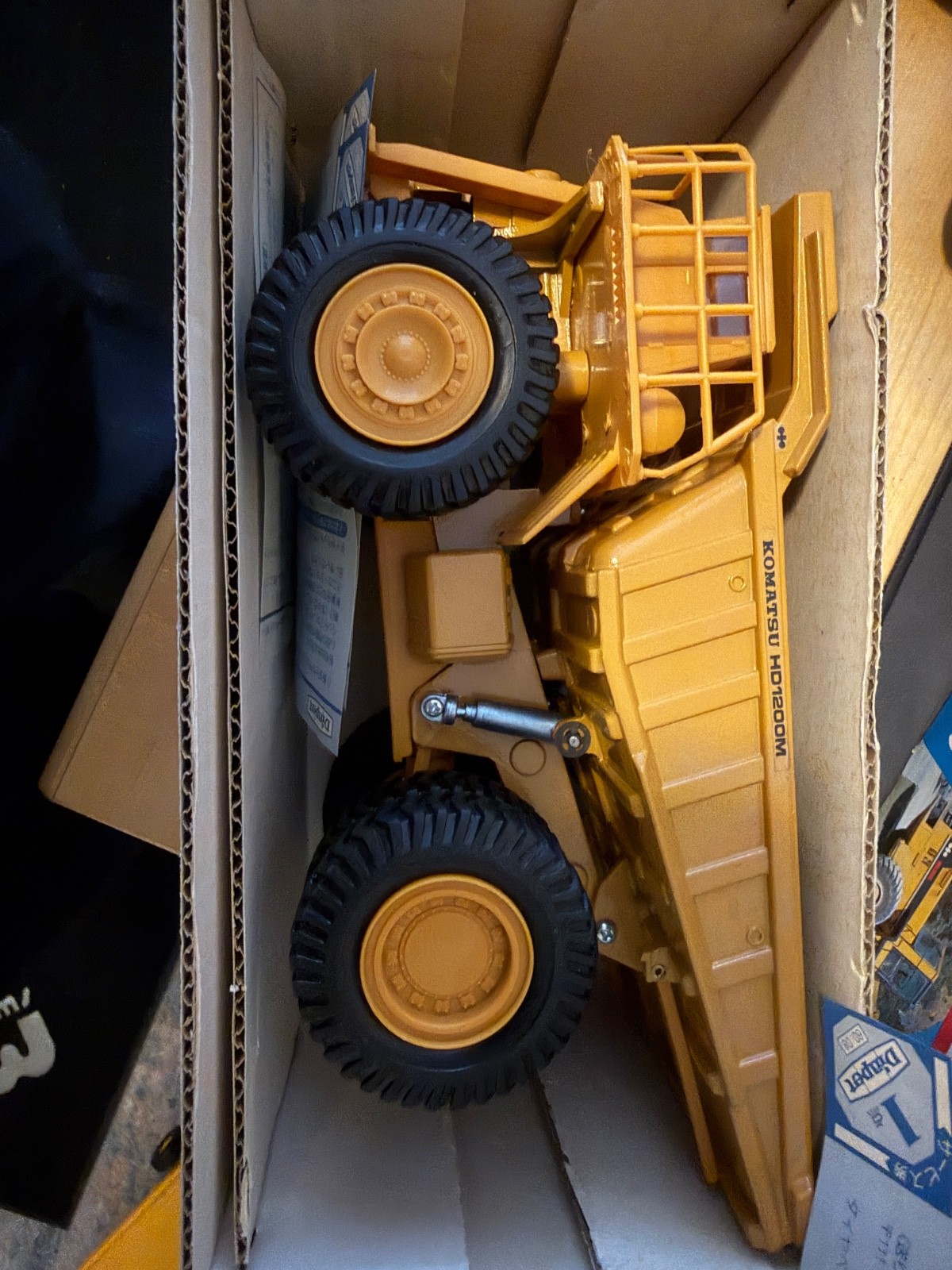 Komatsu HD1200M Dump Truck 1/50 Diapet Yonezawa T-5 Made In Japan BOX INCLUDED!