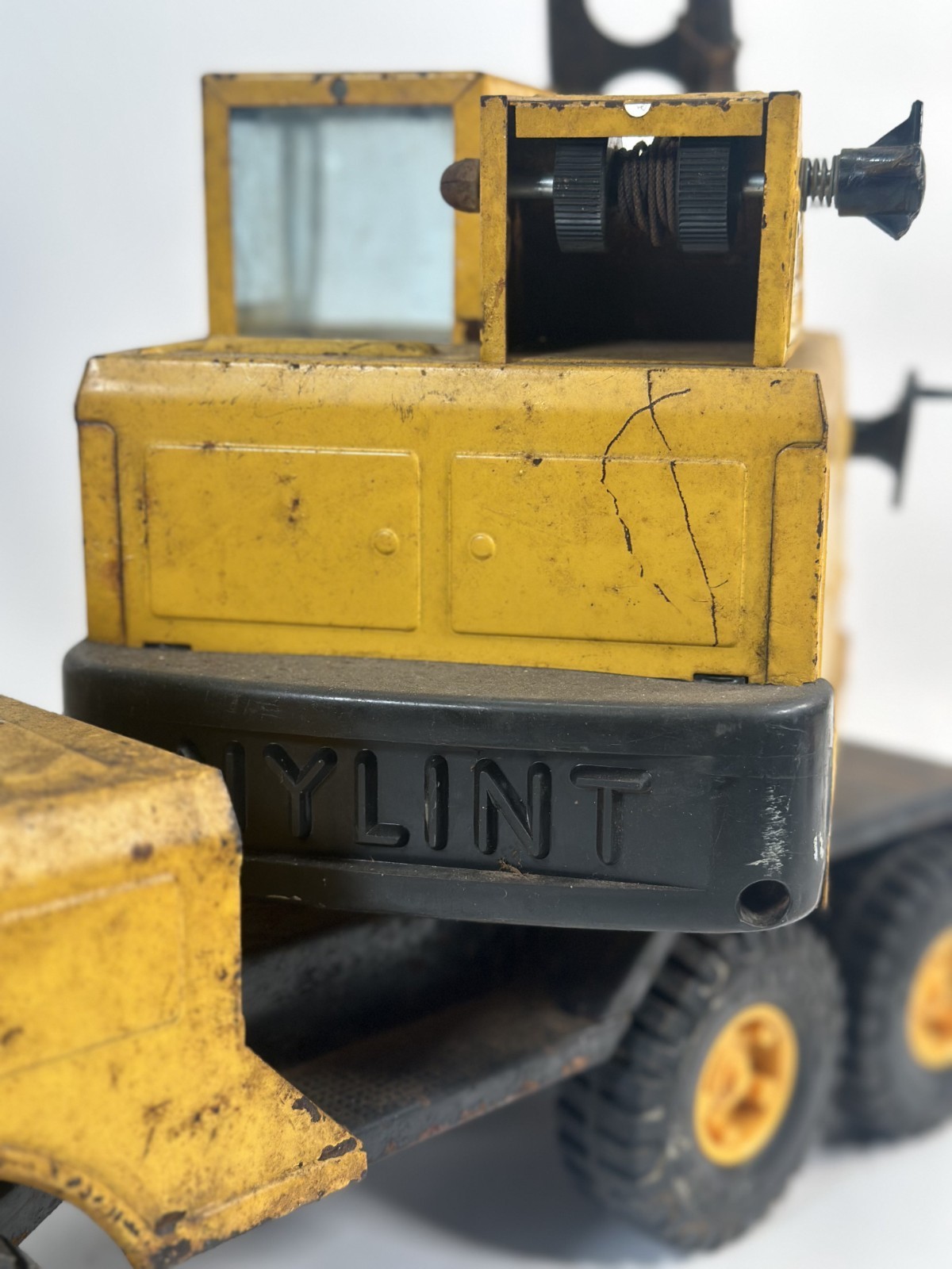 vintage Nylint pressed steel Clark “Michigan” T-24 crane toy- 17.5 inch long