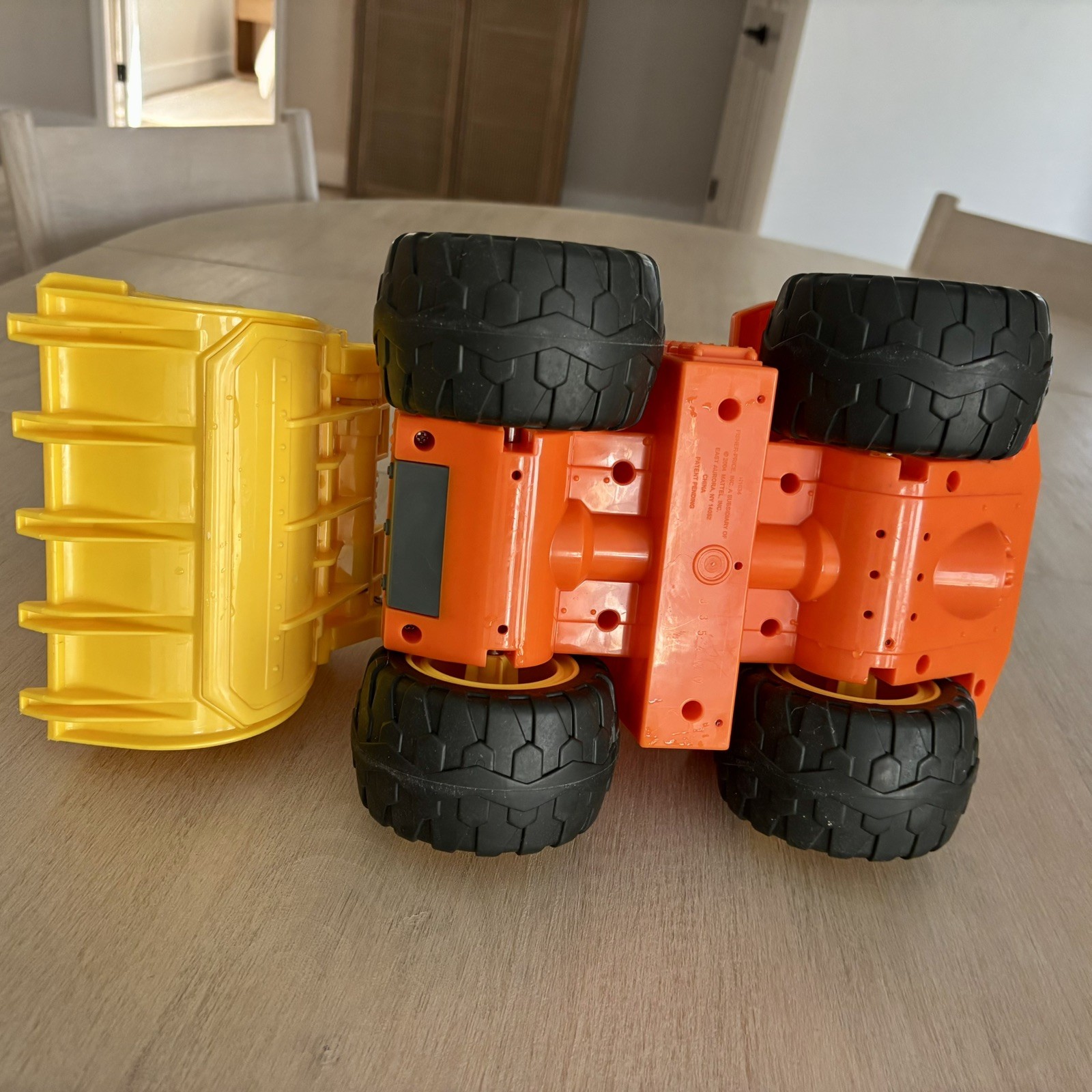 Vintage Fisher Price Tuff Rumblin Front End Loader Construction Truck 2004 14”