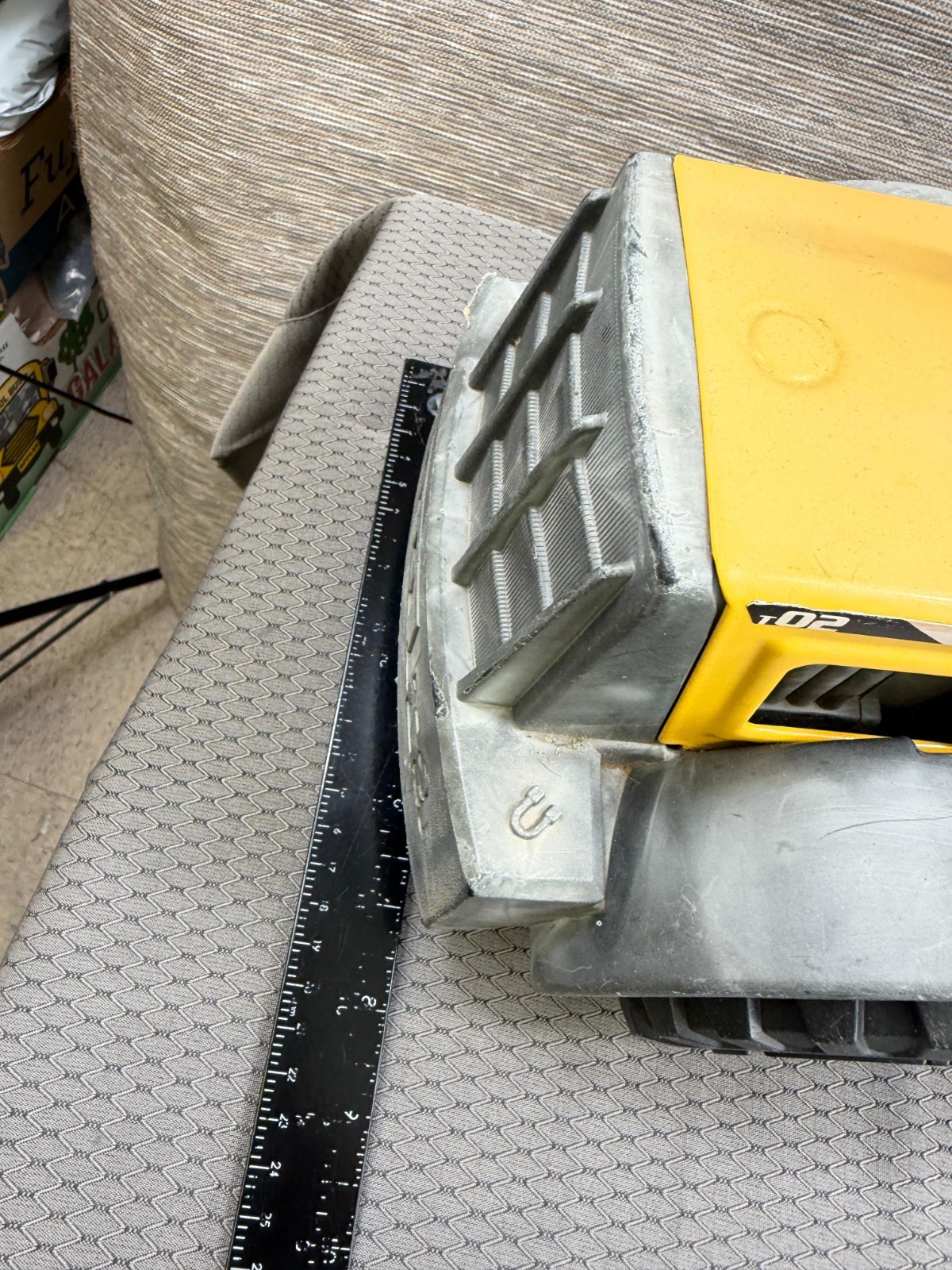 2012 Hasbro Tonka Front End Loader Metal Eng Compartment And Cab