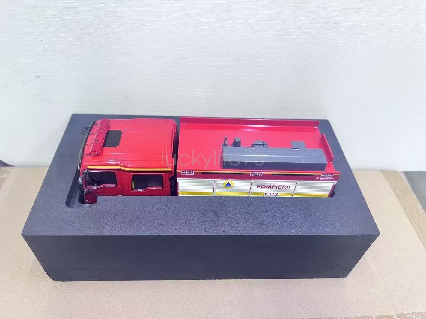 1/43 Scale MAN POMPIER II Fire Truck Diecast Model Toy Gift Collection IN BOX