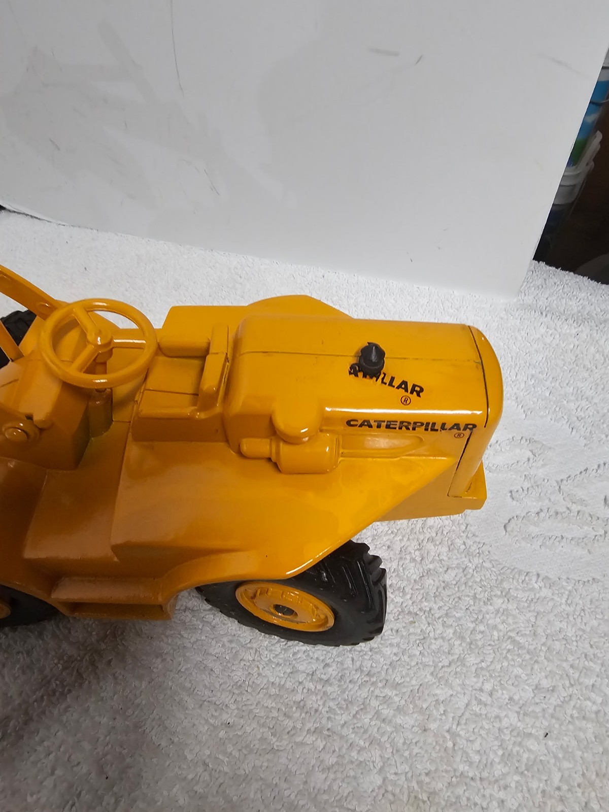 Vintage 1960s ERTL Caterpillar 944 Traxcavator 1:24 Diecast Loader w/ Box EUC