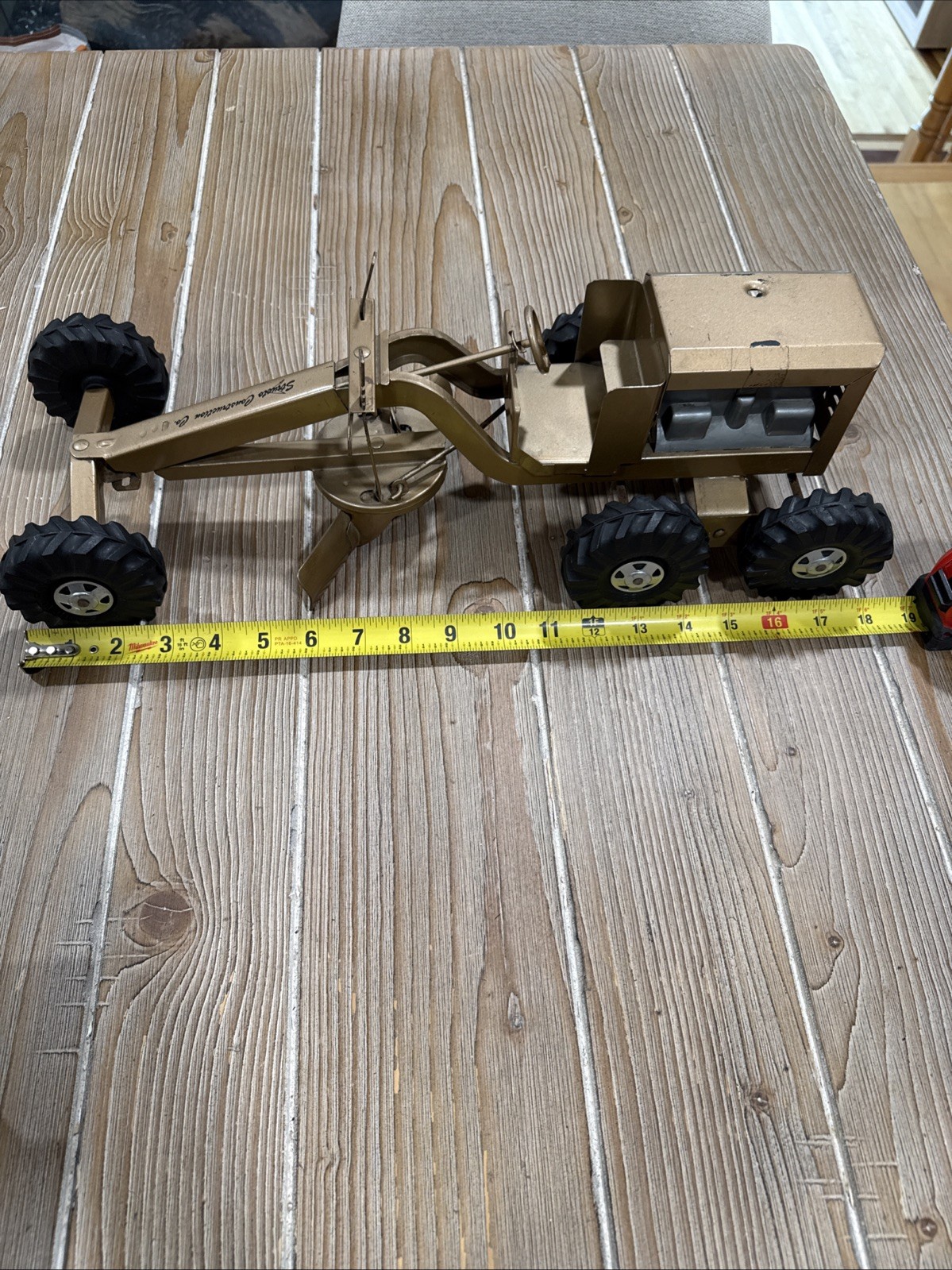 Vintage 1950s Structo Construction Co Pressed Steel Toy Road Grader Gold 18″