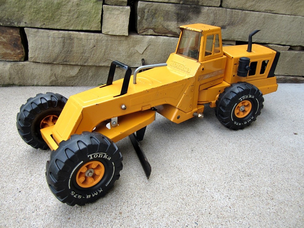 Vintage Tonka Mighty Road Grader with Double Blade Orange 54726
