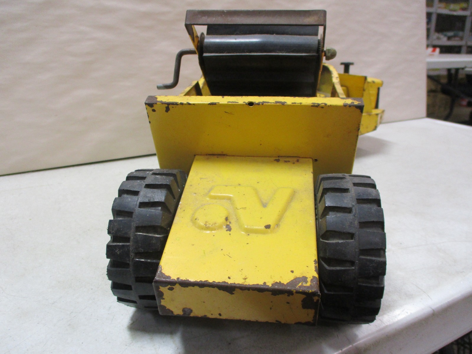 Nylint Scraper