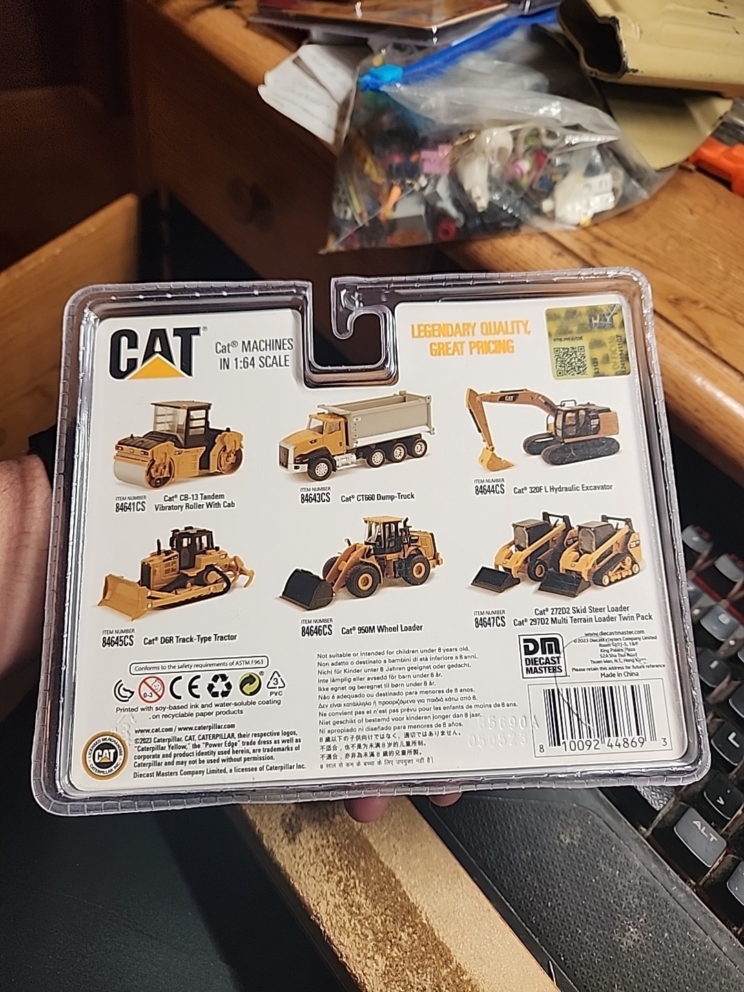 Diecast Masters – 1:64 Scale Cat 950M Wheel Loader (BBDM84646CS) New in package