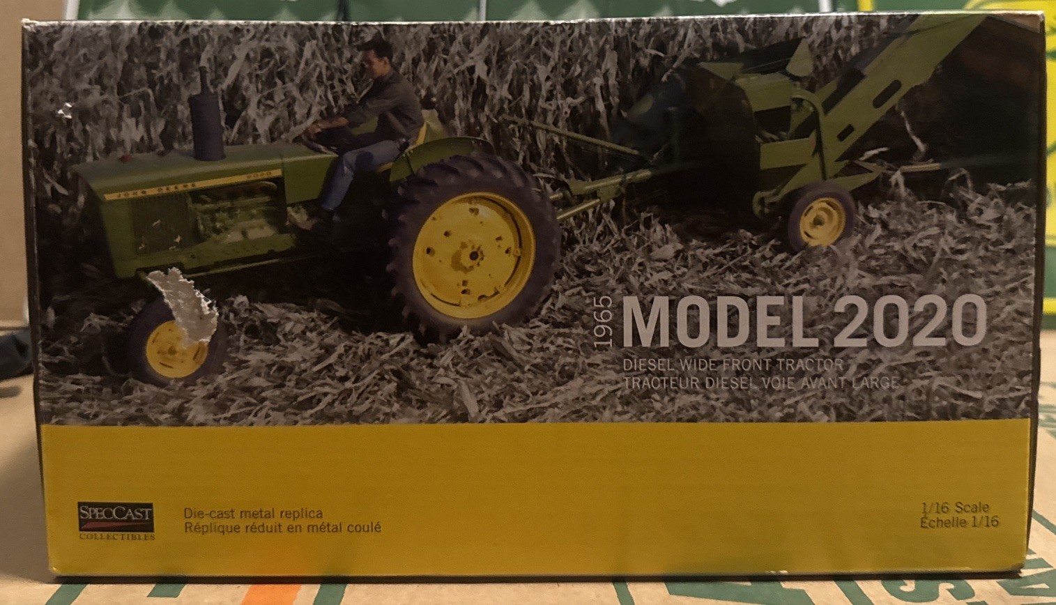 John Deere 1965 Model 2020 Diesel Wide Front Model Tractor 1/16 Scale