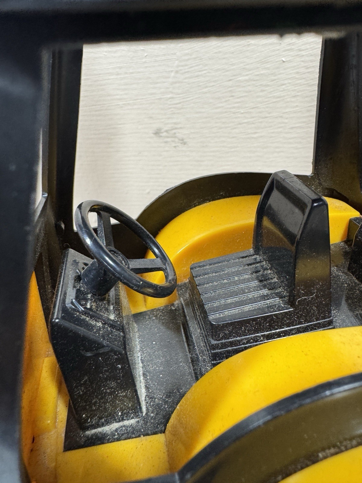 🍀 MD48 Yellow Black Backhoe Loader Construction Toy Vehicle with Working Arms