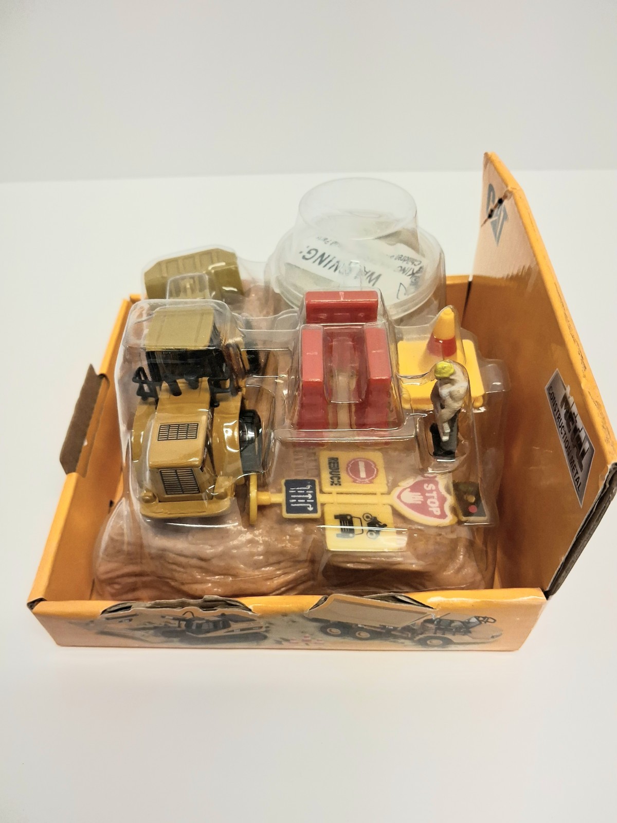 Cat 950G Wheel Loader 1:87 Scale Norscot Model Earth Mover Diecast Masters toy