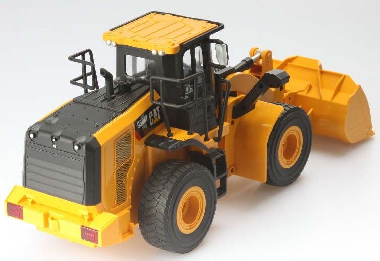 DIECAST MASTERS,CATERPILLAR 950M RC Loader, 1/24, DCM25003