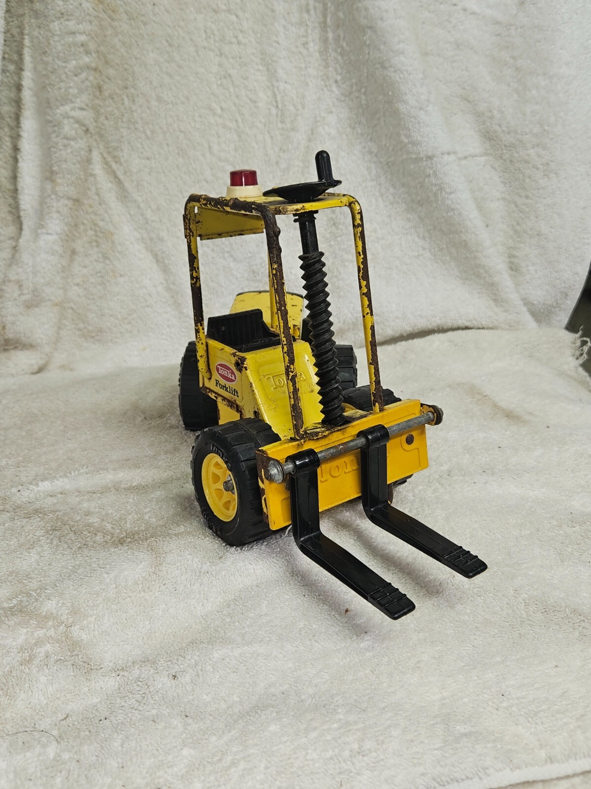 Tonka Forklift Truck # 52900 • XR-101 • Pressed Steel Metal Toy • 1970s Vintage