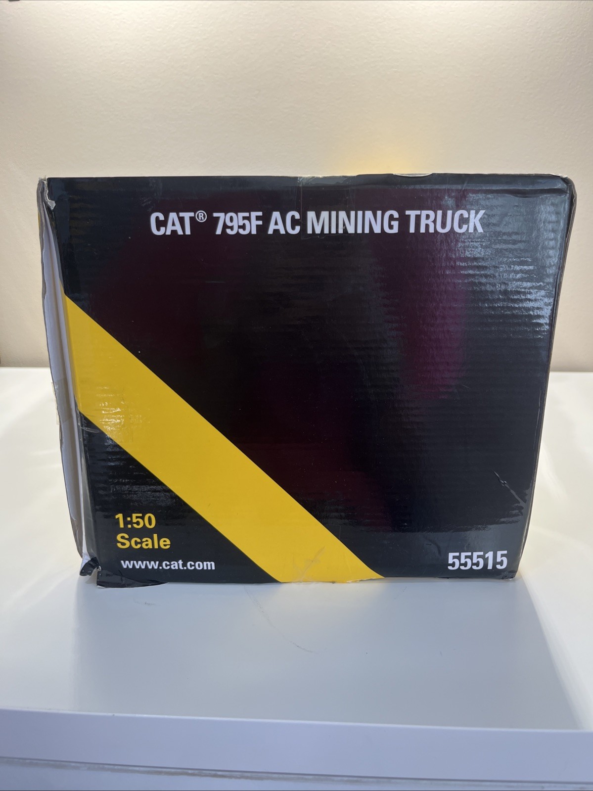 Caterpillar 795F AC Mining Truck 55515 1:50 Norscot Opened Box/not Mint Box – C