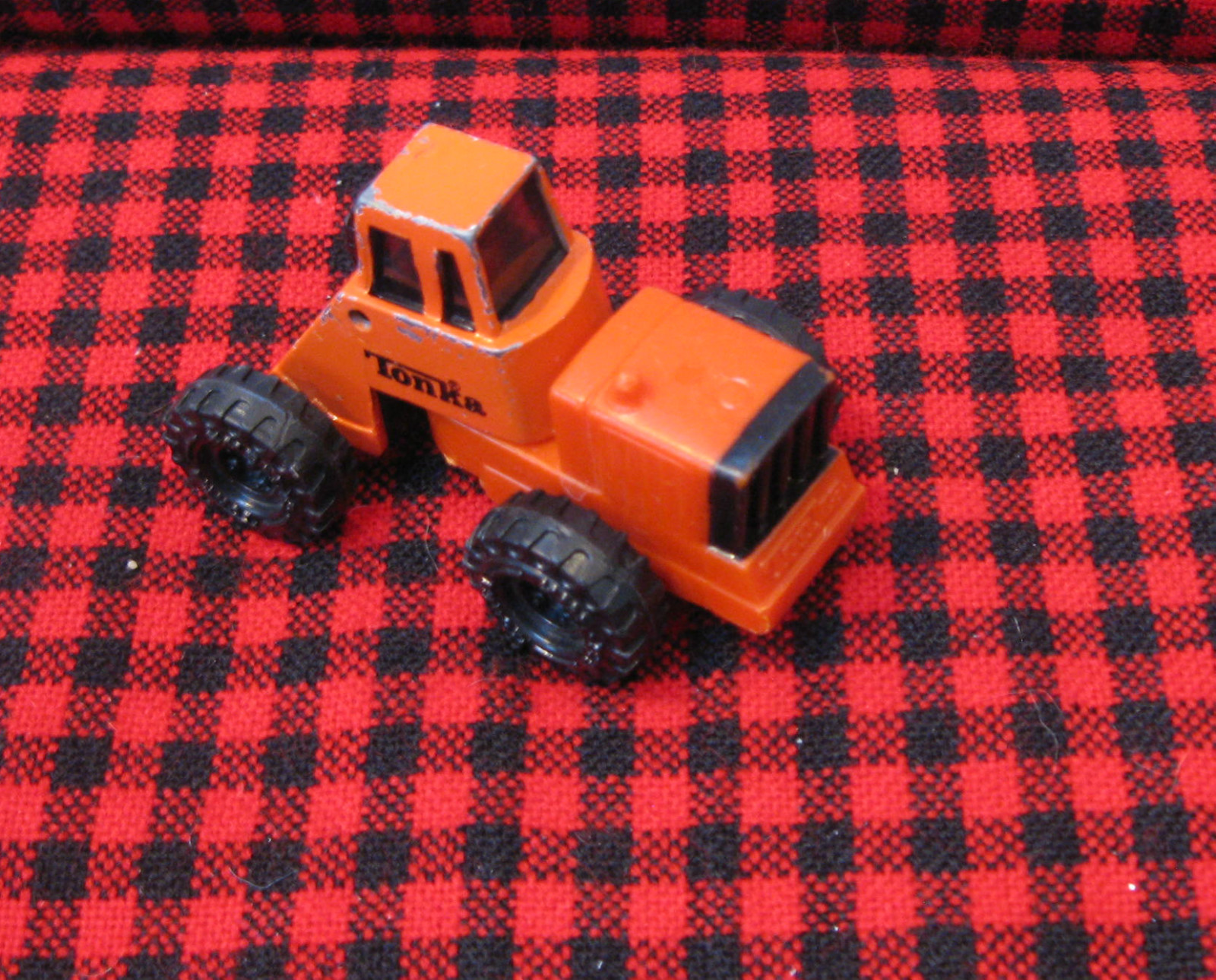 1992 *TONKA* FRONT END WHEEL LOADER~Diecast + Plastic~Missing Front Scoop~PARTS