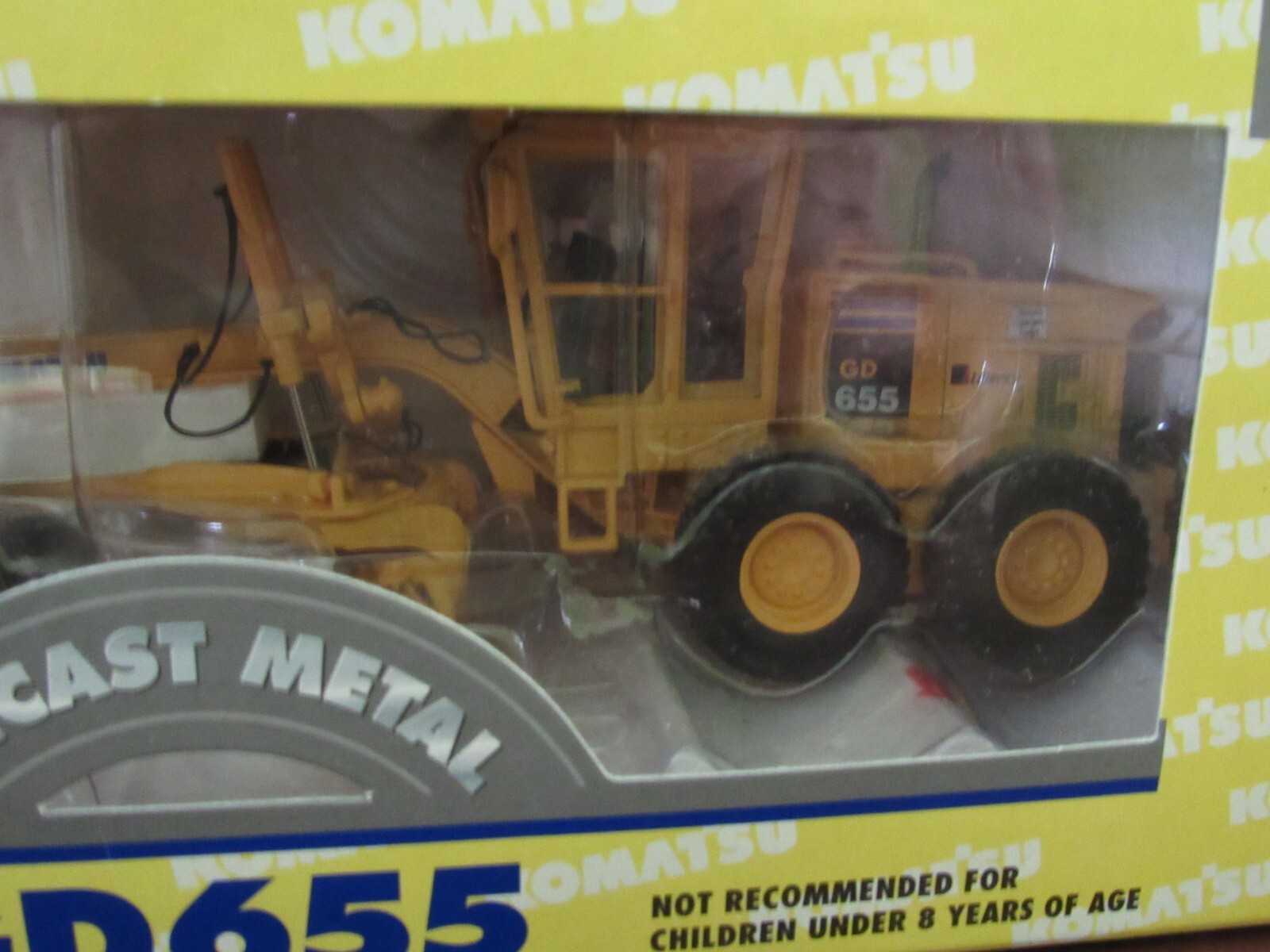 FIRST GEAR 1/50 KOMATSU IOWA GD655 MOTORGRADER W/SNOW EQUIPMENT – NIB